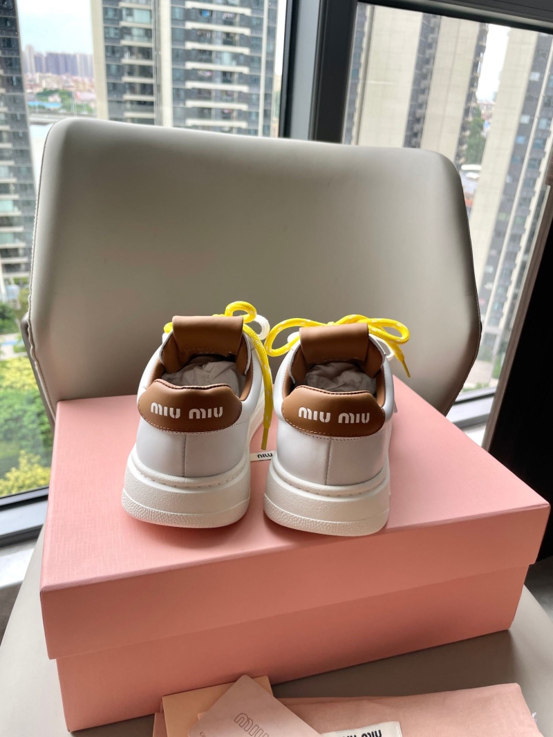 Miu Miu Casual Shoes